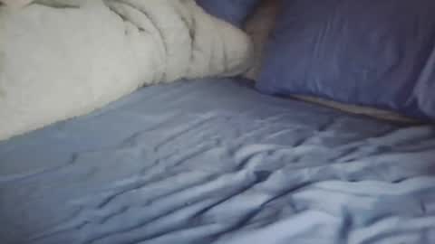 Snapshot of goodbiddings chatting on 03-05-25, 01:39 goodbiddings online show from 03-05-25, 01:39