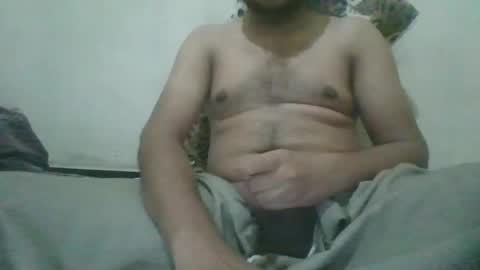 Snapshot of goodfucker3252 chatting on 10-28-25, 11:07 Arab Pronstar online show from 10-28-25, 11:07