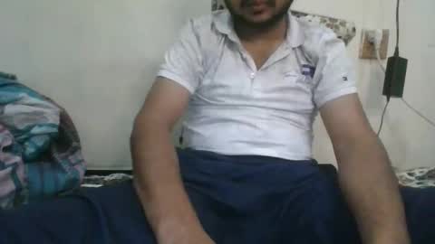 Snapshot of goodfucker3252 chatting on 12-15-25, 10:47 Arab Pronstar online show from 12-15-25, 10:47