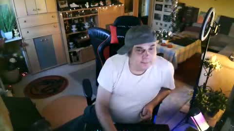 google5001 online show from 09-14-25, 05:01