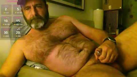 goonerbear_ online show from 04-06-26, 05:08