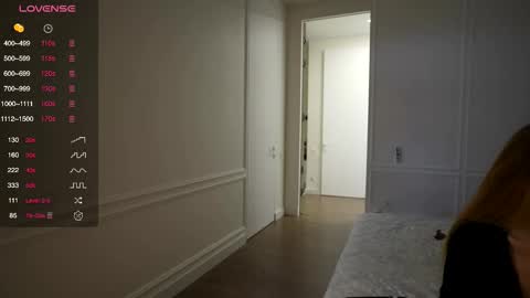 gooodgirlhere online show from 10-10-25, 10:36