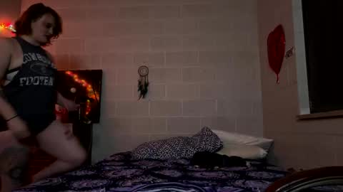 Snapshot of goosetaken chatting on 10-31-25, 11:00 JK once again online show from 10-31-25, 11:00