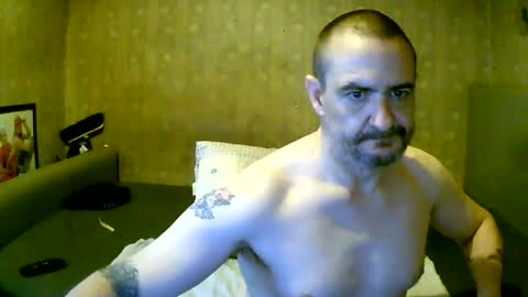 Snapshot of goosey77 chatting on 10-05-25, 06:23 Goosey77 online show from 10-05-25, 06:23