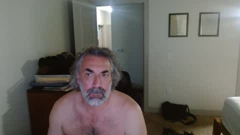 Snapshot of gopher988 chatting on 11-14-25, 09:13 gopher988 online show from 11-14-25, 09:13