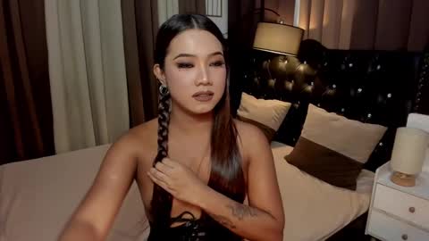 RIANA online show from 01-14-25, 05:30