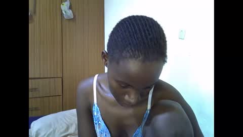 Snapshot of gorgeous_maya1 chatting on 10-23-25, 06:28 gorgeous_maya1 online show from 10-23-25, 06:28