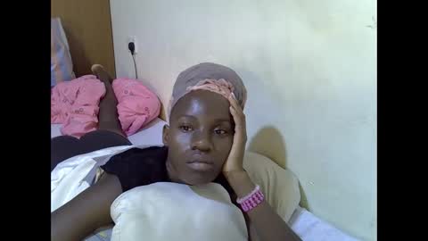 Snapshot of gorgeous_maya1 chatting on 11-02-25, 09:00 gorgeous_maya1 online show from 11-02-25, 09:00