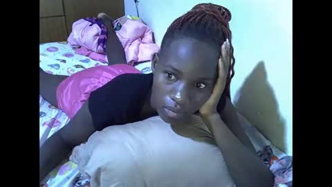 Snapshot of gorgeous_maya1 chatting on 11-23-25, 02:50 gorgeous_maya1 online show from 11-23-25, 02:50