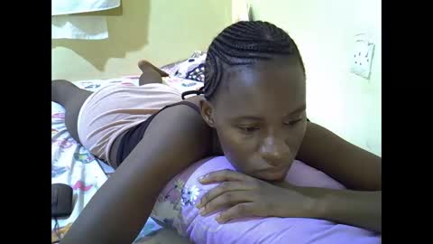 gorgeous_maya1 online show from 02-05-26, 10:09