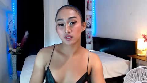gorgeous_nicole online show from 02-06-25, 10:00