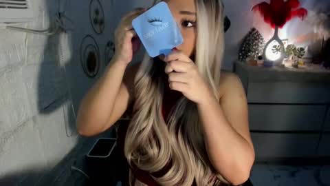 Amanda rose online show from 12-28-24, 01:50