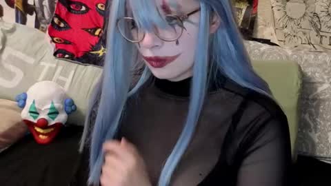 Snapshot of goth_pumpkin chatting on 09-28-25, 08:14 Amy online show from 09-28-25, 08:14