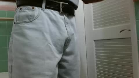 Snapshot of grabbagg7 chatting on 11-16-25, 11:49 Grabbagg7 online show from 11-16-25, 11:49