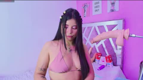 Snapshot of grace_03 chatting on 01-22-25, 03:09 grace online show from 01-22-25, 03:09