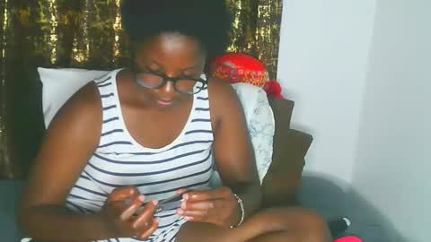 Snapshot of graceessy chatting on 10-18-25, 08:48 graceessy online show from 10-18-25, 08:48