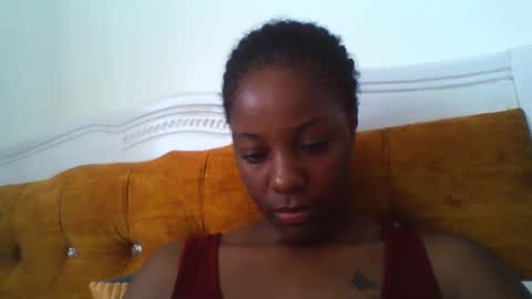 Snapshot of graceessy chatting on 12-14-25, 11:37 graceessy online show from 12-14-25, 11:37