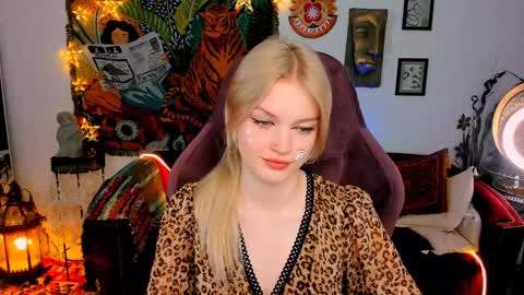 Grace Glamour online show from 12-13-24, 08:41
