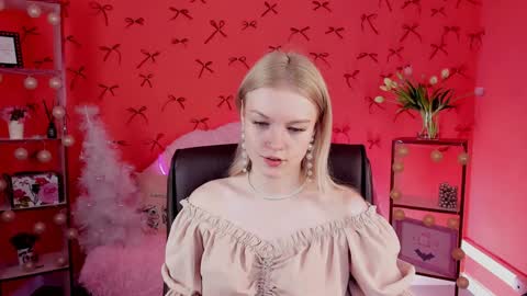 Grace Glamour online show from 12-15-24, 05:23