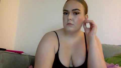 Grace Loves online show from 12-22-25, 12:07