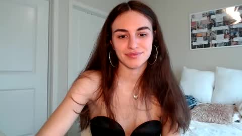 Gracie Smith online show from 02-13-25, 08:55