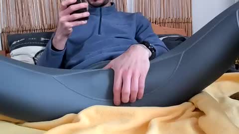 grandbi online show from 01-28-25, 01:59