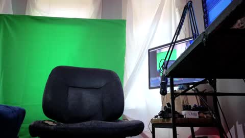 Snapshot of grandenegropolla chatting on 01-07-25, 03:23 LOADS OF VIDS ONLY online show from 01-07-25, 03:23