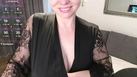 Snapshot of gray_swann chatting on 01-28-25, 12:54 Ray online show from 01-28-25, 12:54