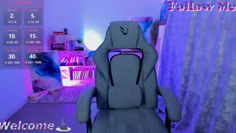 GrayceWild online show from 10-14-25, 11:44