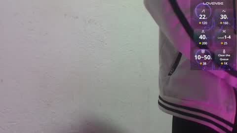 Snapshot of grayhorny chatting on 01-11-25, 08:43 Gray online show from 01-11-25, 08:43