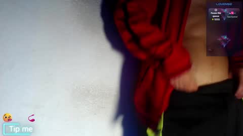 Snapshot of grayhorny chatting on 10-01-25, 05:08 Gray online show from 10-01-25, 05:08