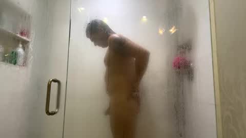grayson_youn online show from 10-12-25, 05:17