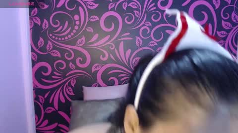 Snapshot of great_pussy20 chatting on 02-09-25, 04:40 Isabella online show from 02-09-25, 04:40