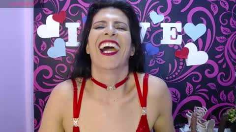Snapshot of great_pussy20 chatting on 02-18-25, 09:21 Isabella online show from 02-18-25, 09:21