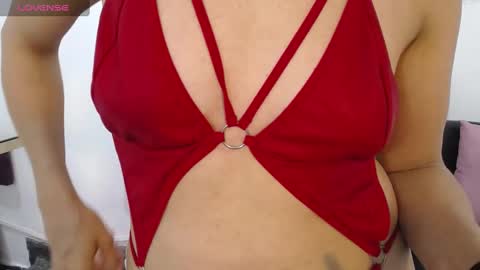Snapshot of great_pussy20 chatting on 02-21-25, 03:56 Isabella online show from 02-21-25, 03:56