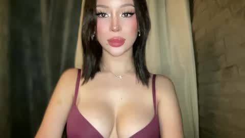 Snapshot of greatpretenderxxx chatting on 12-16-25, 10:42 Marie Pelie online show from 12-16-25, 10:42