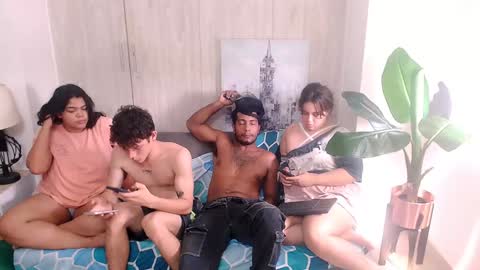 Snapshot of grecia_millercol chatting on 12-17-24, 04:32 grecia_millercol online show from 12-17-24, 04:32