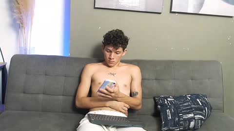 Snapshot of grecia_millercol chatting on 01-30-25, 12:16 grecia_millercol online show from 01-30-25, 12:16