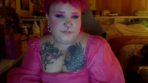 greedychagoi online show from 11-16-25, 04:07