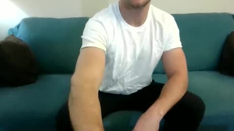 green821821 online show from 10-26-25, 03:51