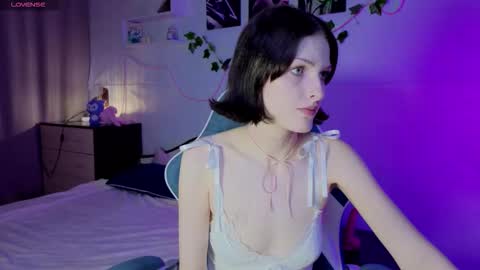 Snapshot of green_tea666 chatting on 09-18-25, 11:07 Lilith online show from 09-18-25, 11:07