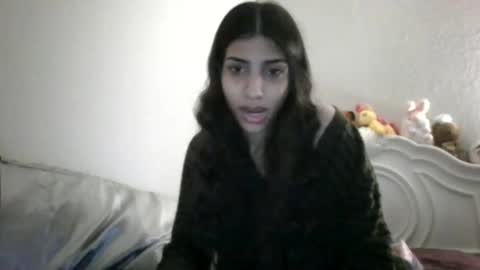 Snapshot of greencheek0 chatting on 11-14-25, 03:27 greencheek0 online show from 11-14-25, 03:27