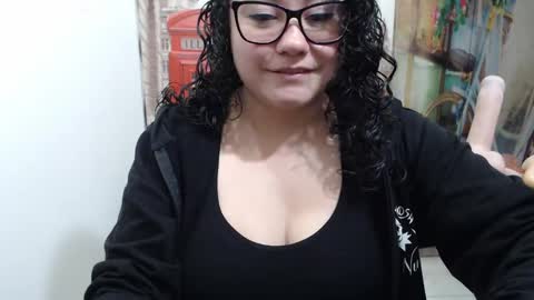 Vannesa online show from 10-07-25, 03:14