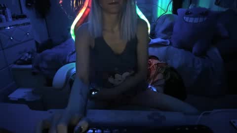 GreenEyedLovexo online show from 01-27-25, 05:47