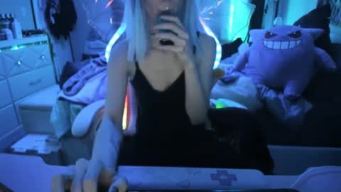 GreenEyedLovexo online show from 01-31-25, 04:14