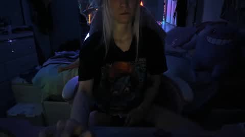 GreenEyedLovexo online show from 03-05-25, 06:23