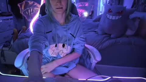 GreenEyedLovexo online show from 10-26-25, 05:35