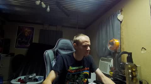 Greenlungs8195 online show from 10-08-25, 08:56