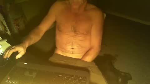 greenrooster1 online show from 10-13-25, 09:53