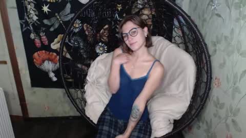 Lina online show from 10-05-25, 11:19